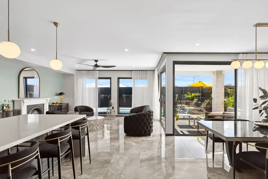 Banya 4غرفة نوم Unparalleled Luxury in a Modern Art Deco Residence