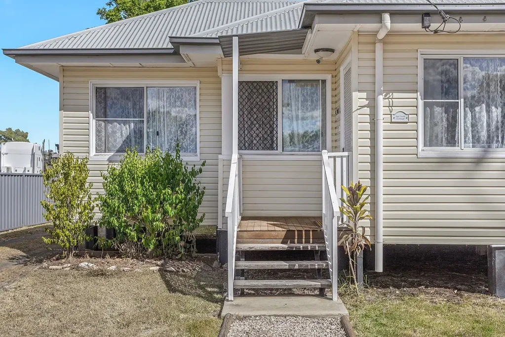 Oakey 3房  Spacious, Low-Maintenance Living on a Generous Block