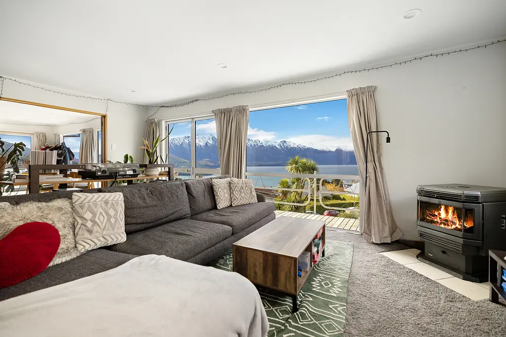 Fernhill/Sunshine Bay 5chambre Flexible living, multiple income streams
