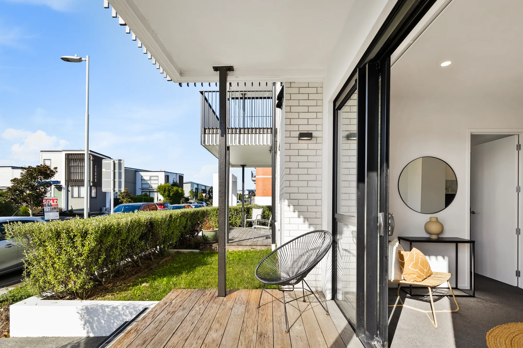 Hobsonville 1房  Ground floor 1 bed + study + secure car park!