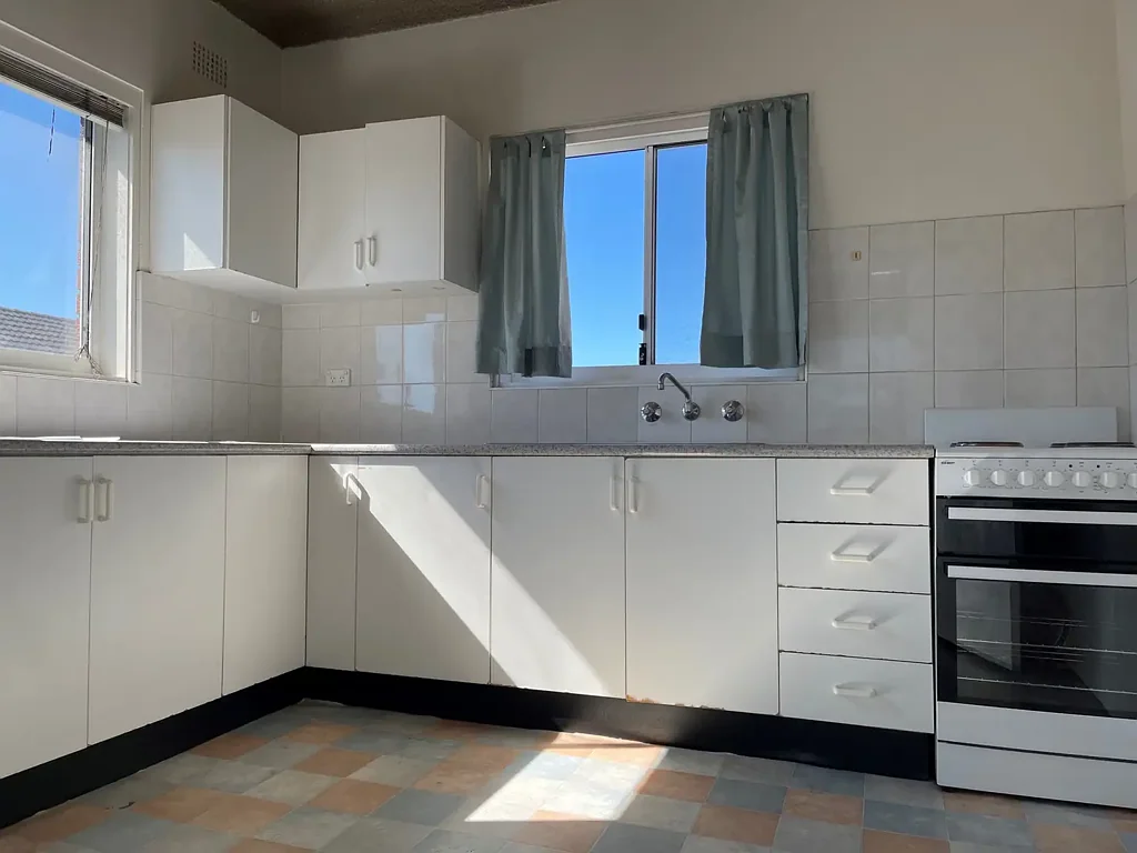 Two Bedroom Apartment With Undercover Parking