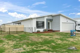 12 Keys Place, Dalby