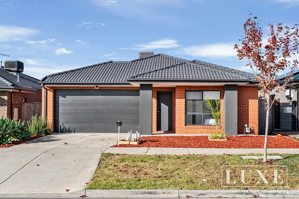 Mickleham 4कमरा Elegant Family Home in Prime Mickleham Location