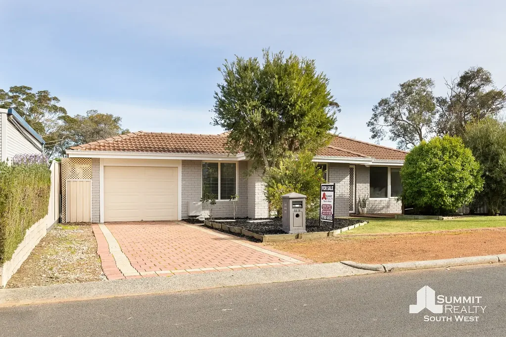 Australind 3房  Peaceful Living with Estuary Glimpses in a Quiet, Hidden Pocket