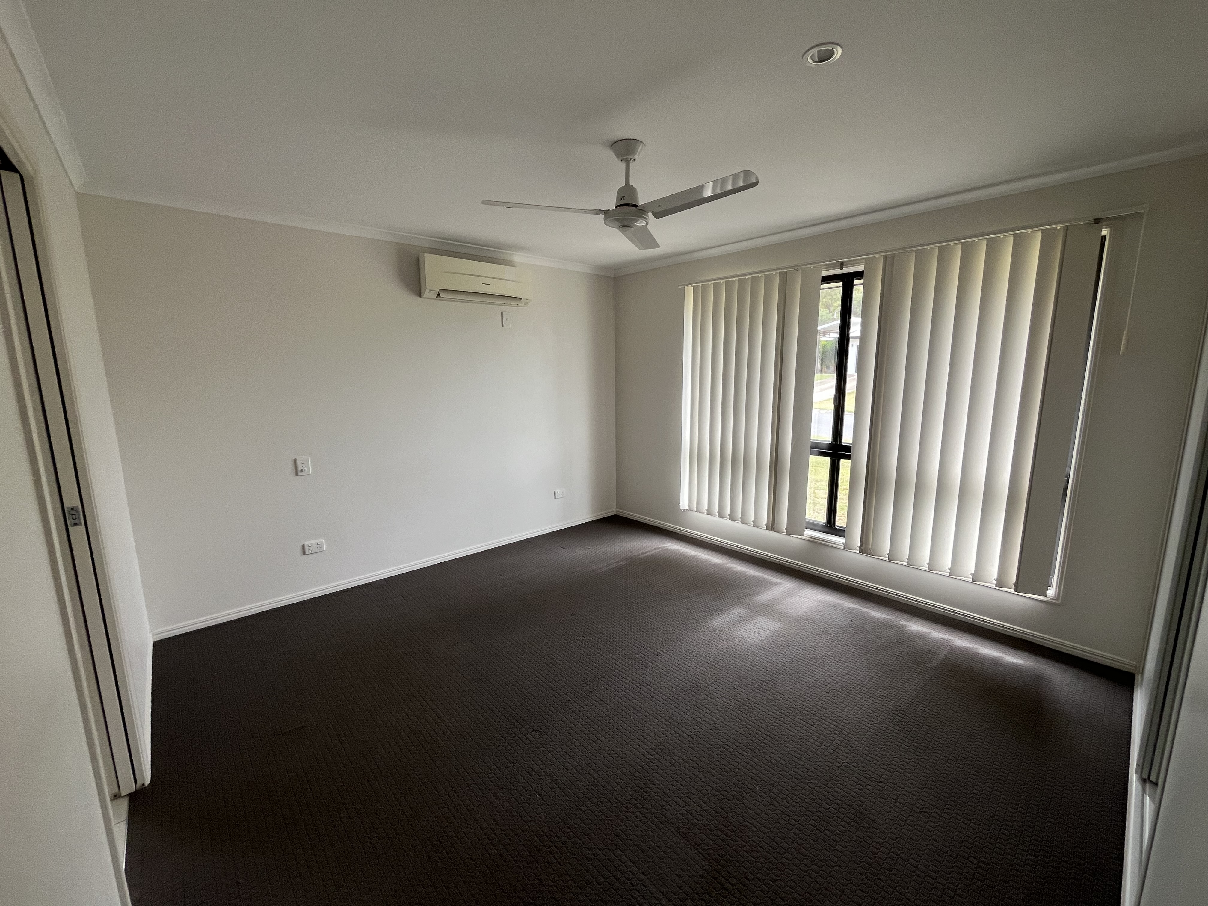 13 JEANA CL, BOYNE ISLAND QLD 4680, 0 Schlafzimmer, 0 Badezimmer, House