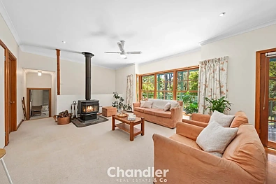 4 FRANCIS ST, TECOMA VIC 3160, 5 Kuwarto, 2 Banyo, House