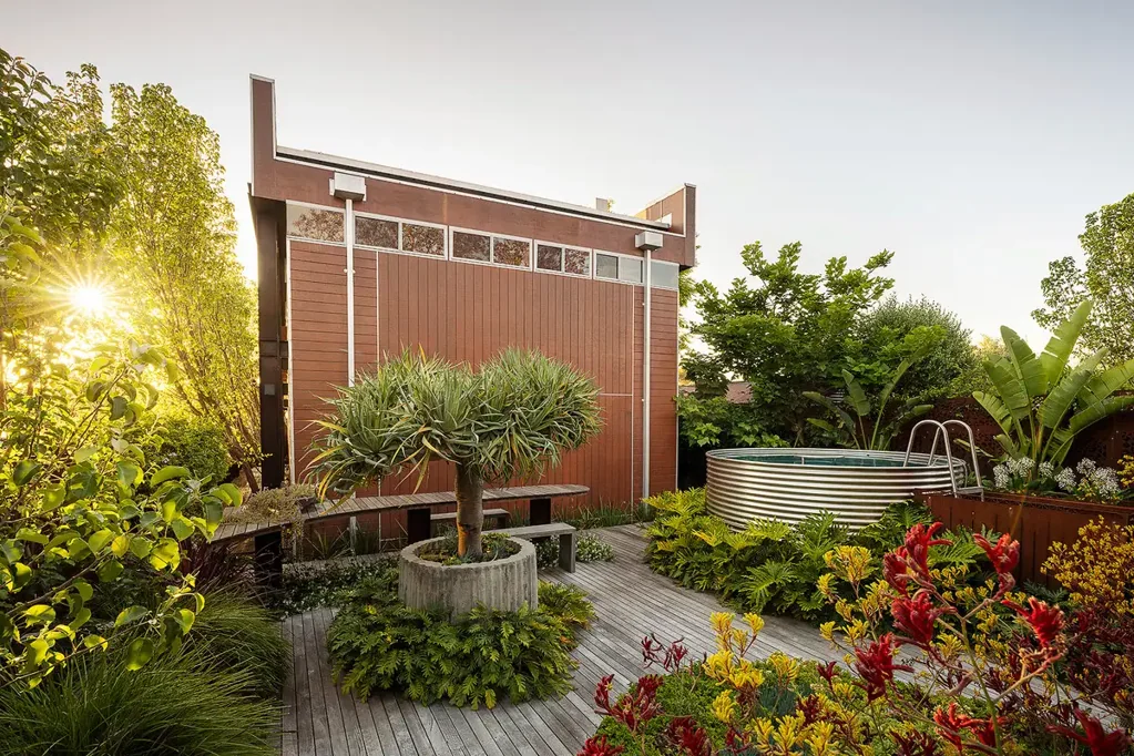 Leederville 5ਬੈੱਡਰੂਮ Glick House by Geoff Warn & Jane Wetherall