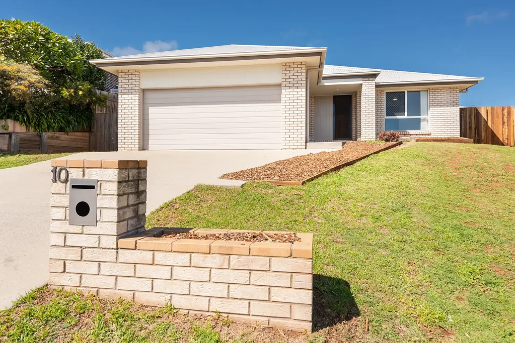 10 Felix Street, Cranley, QLD 4350
