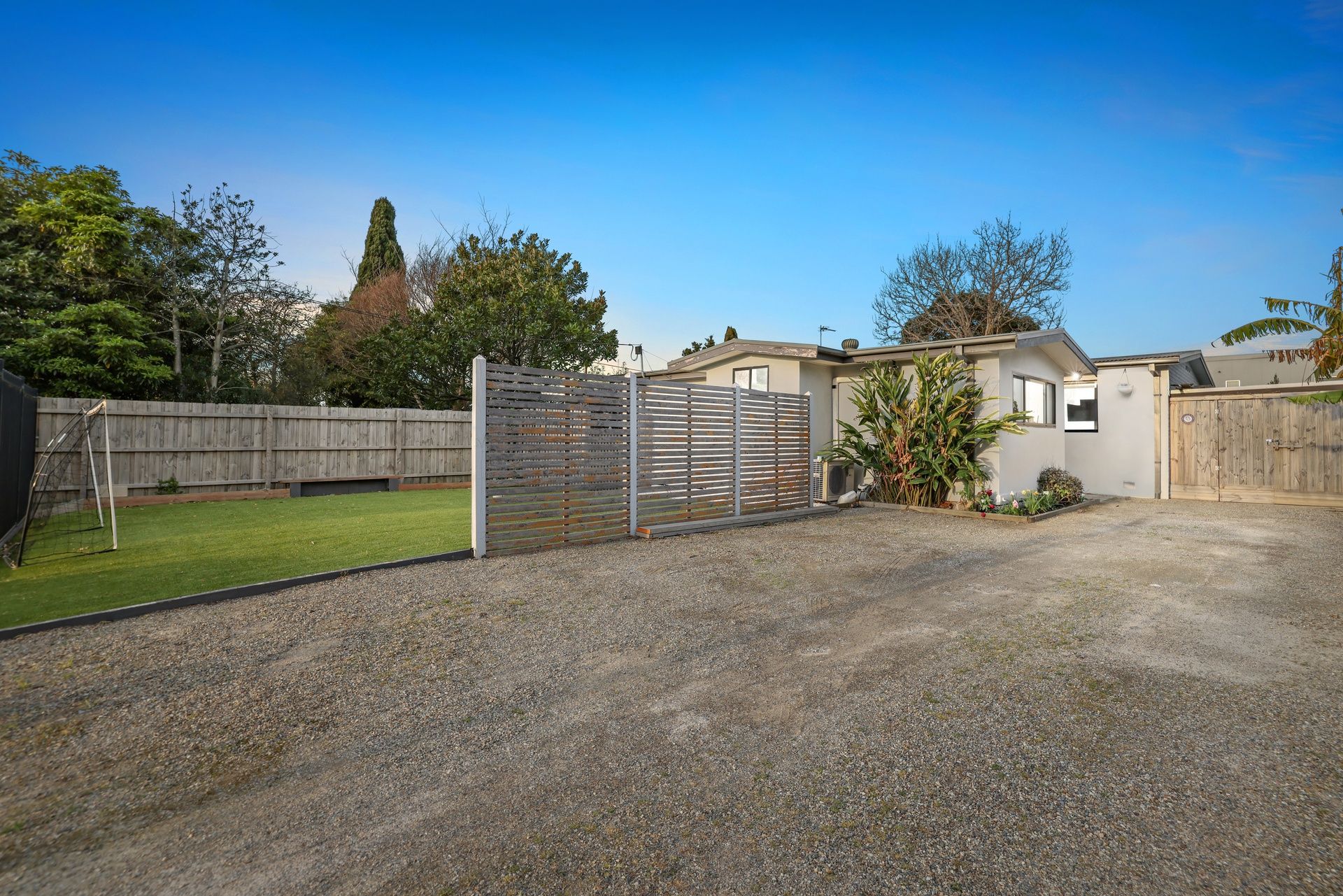 59 ILLUKA CR, MOUNT WAVERLEY VIC 3149, 0 habitaciones, 0 baños, House