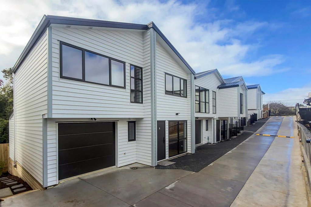Mairangi Bay 3ห้องนอน Brand New Coastal Living – Affordable Luxury