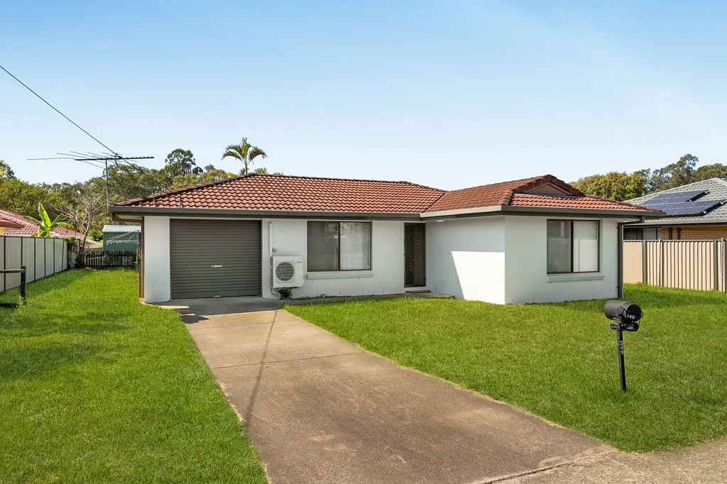Boondall 4房 宽敞六百平米地块 四卧带柜浴室 低维护砖砌住宅 侧通道便利 周边学校公园 交通畅达Gateway Massive potential awaits