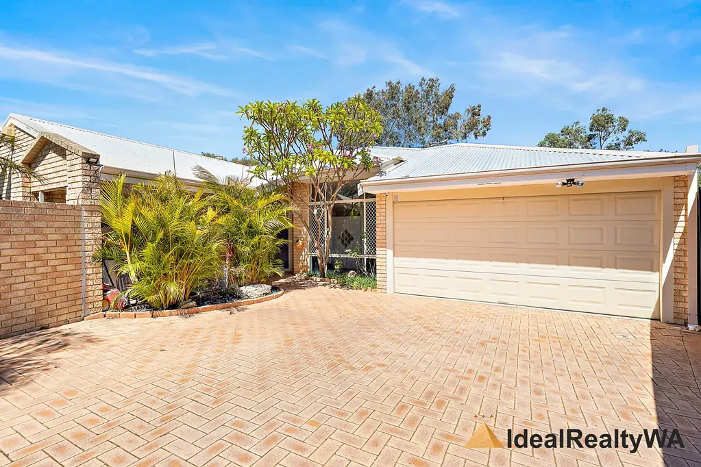 18 Waterside Retreat, Wilson, WA 6107