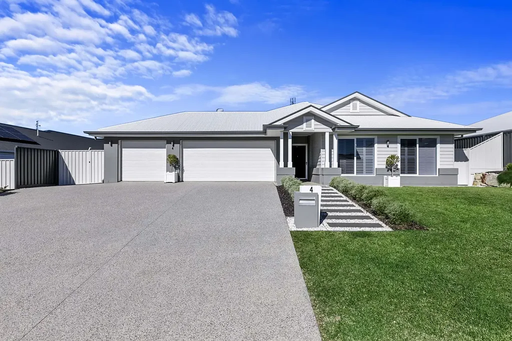 Nikenbah 3Phòng ngủ Contemporary Comfort and Space in sought after Springs Estate