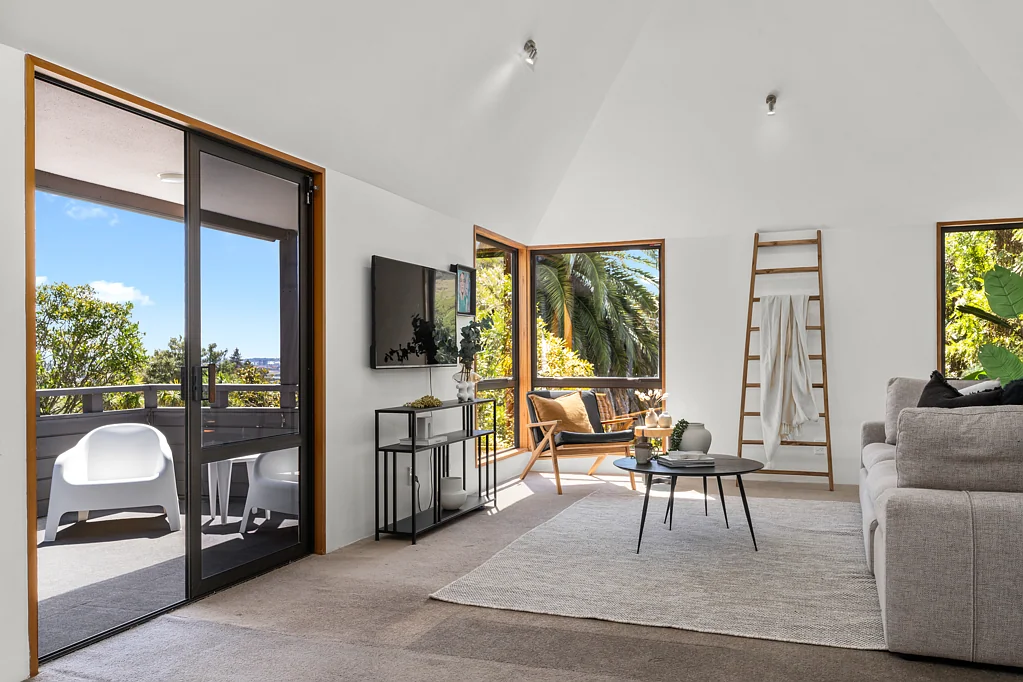 1 Port Hills Road, Heathcote Valley, Christchurch, Canterbury