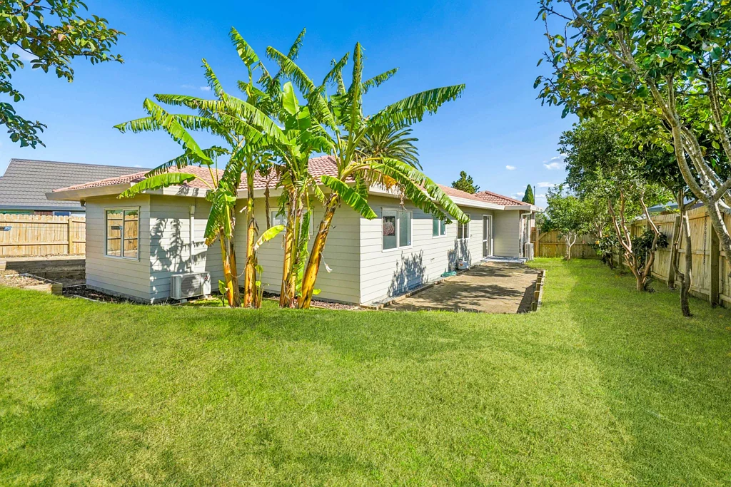 Clendon Park 3Moenga Sharply Priced For You!