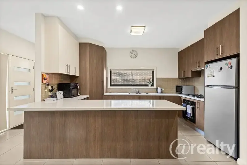 3/63 Mcintyre Drive, Altona, VIC 3018