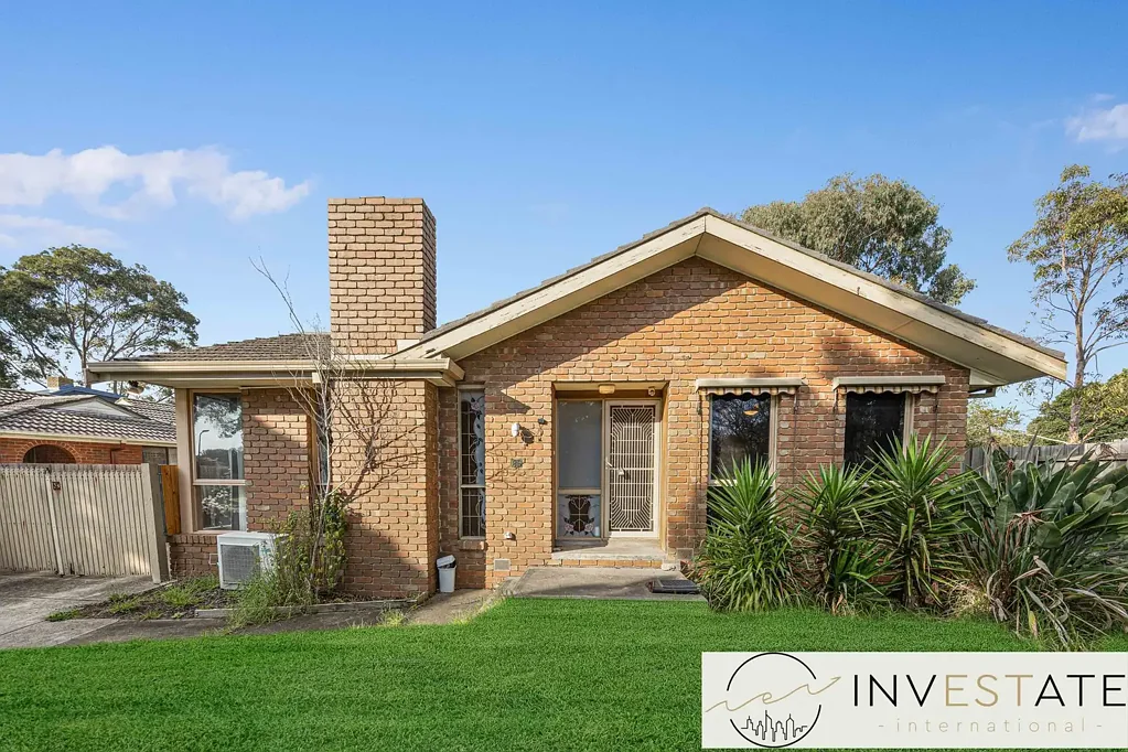 1 Bedroom Unit in The Center Of Carrum Downs-Utilities Included!