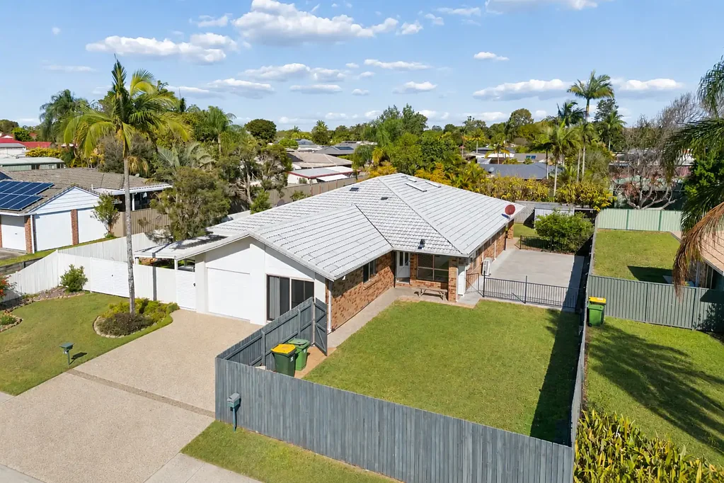Burpengary 3房 非同寻常的双拼别墅 Not Your Average Duplex