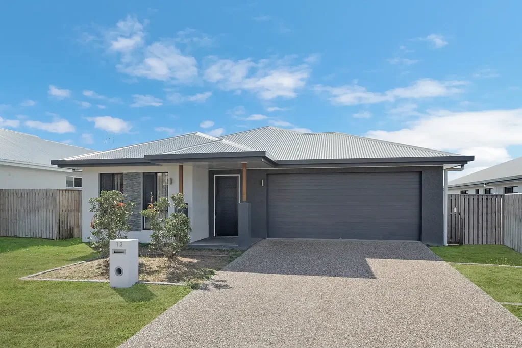 12 Karanya Street, Mount Louisa, QLD 4814