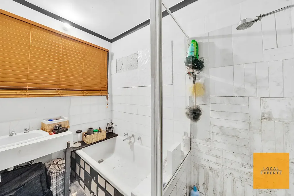 16 Exell Avenue, Melton South, VIC 3338