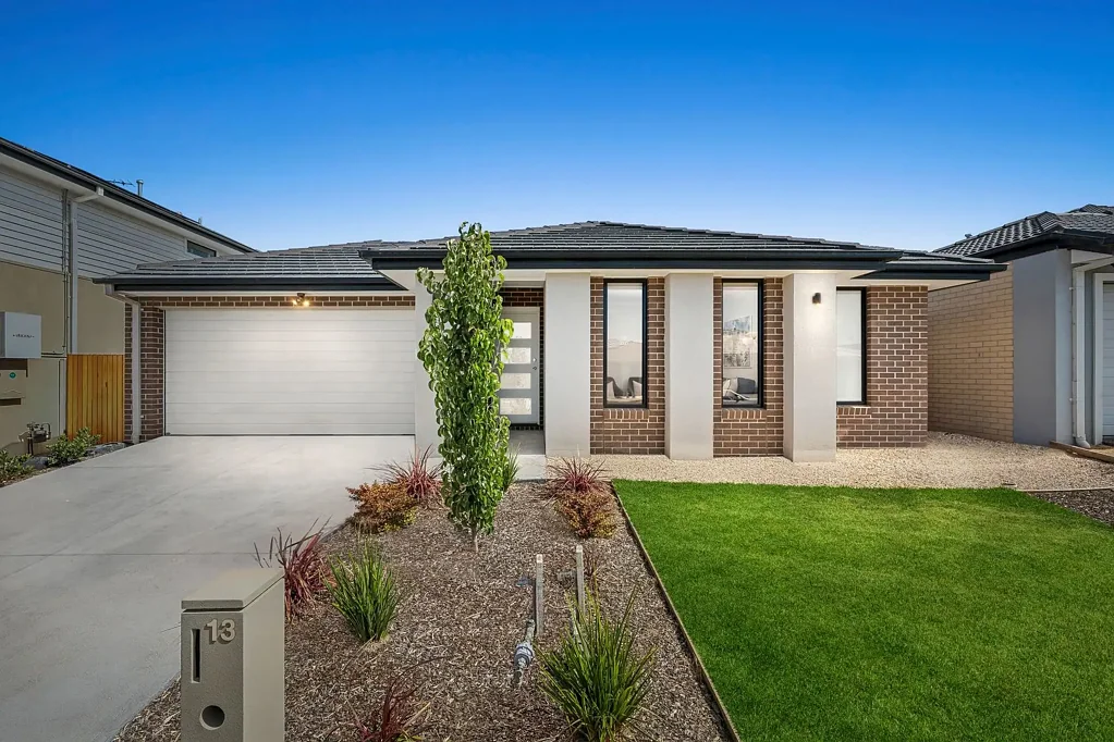 13 Unico Circuit, Mount Duneed, VIC 3217