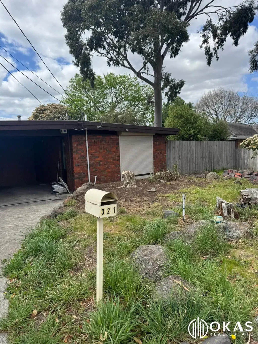 Renovated Unit For LEASE At Prime Location!