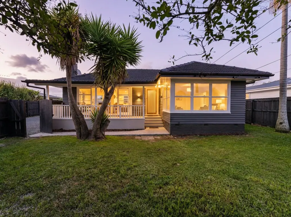 Mangere East 3房  Urgent Sale: Renovated & Ready to Move In!