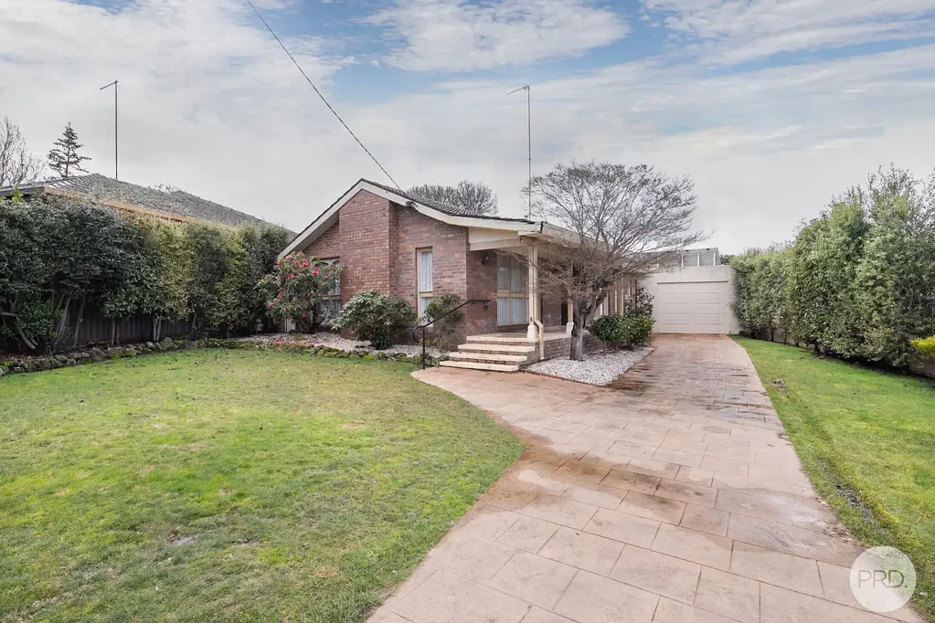 SPACIOUS FAMILY HOME WITH OUTSTANDING OUTDOOR ENTERTAINING...