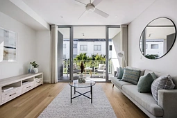 212/801-807 New Canterbury Road, Dulwich Hill