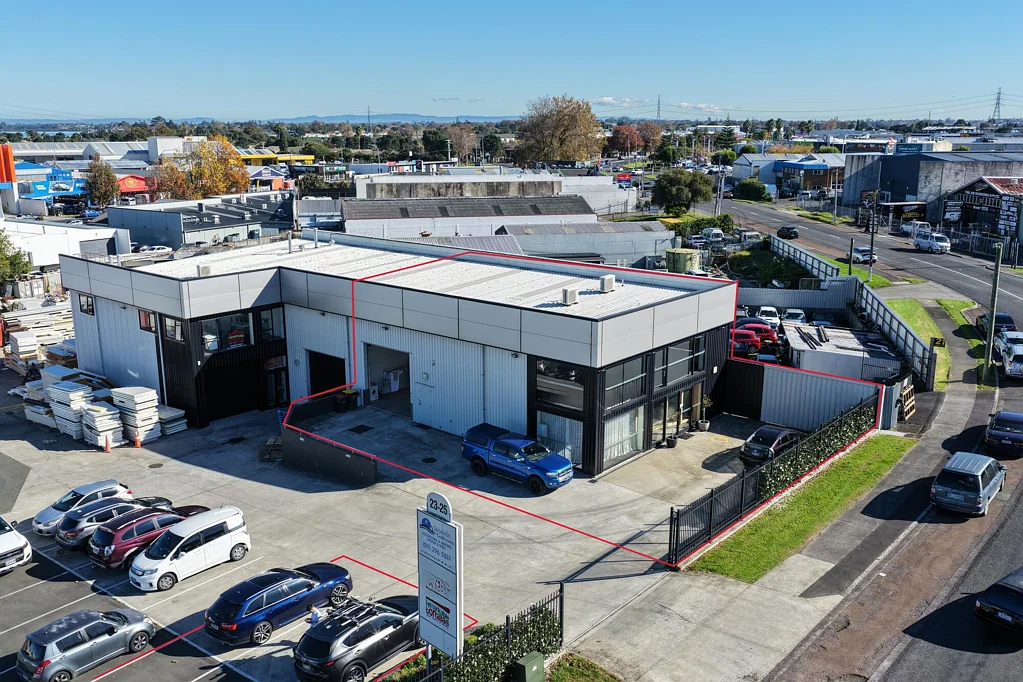 Takanini New high stud warehouse