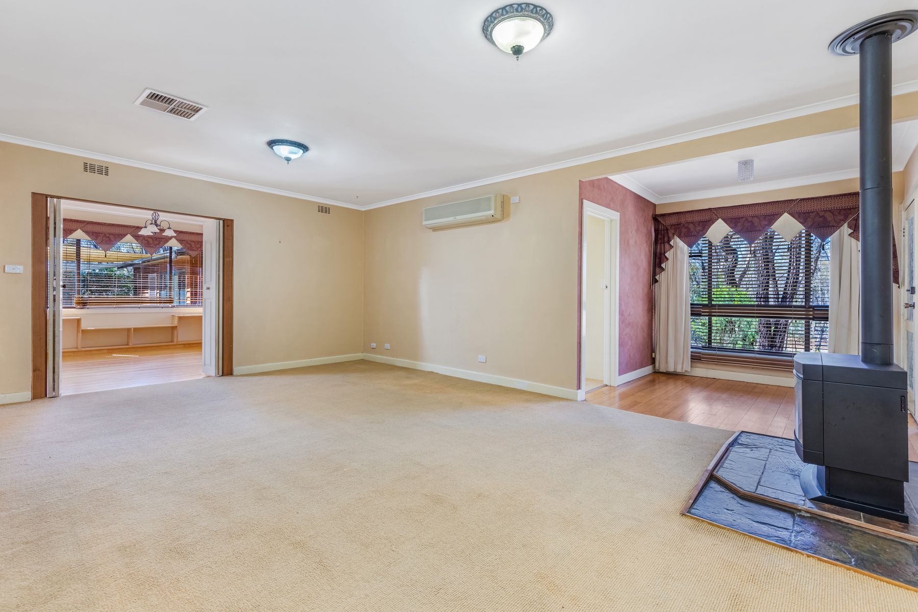 67 HERMITAGE RD, MAIDEN GULLY VIC 3551, 0部屋, 0バスルーム, House