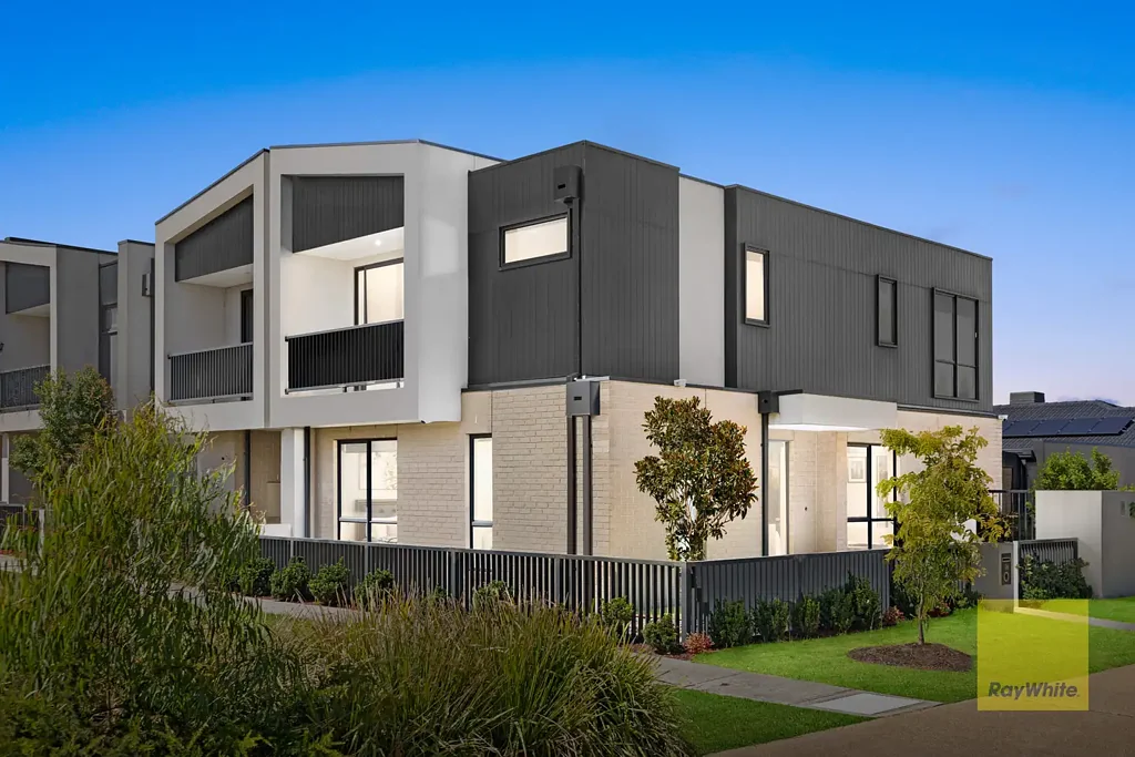 16 Shining Lane, Aintree, VIC 3336