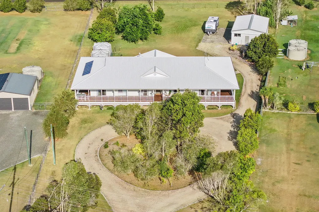 Oakhurst 4ਬੈੱਡਰੂਮ A Grand Estate of Space, Style and Serenity on 4,170m²