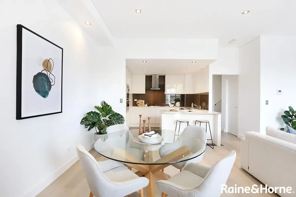 20/2-12 Young Street, Wollongong, NSW 2500