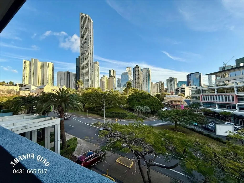 Fortitude Valley 1Habitaciones Vacant! Ready for Immediate Occupancy! | Potential to enclose the balcony | City & Park Views | Low body corporate fees