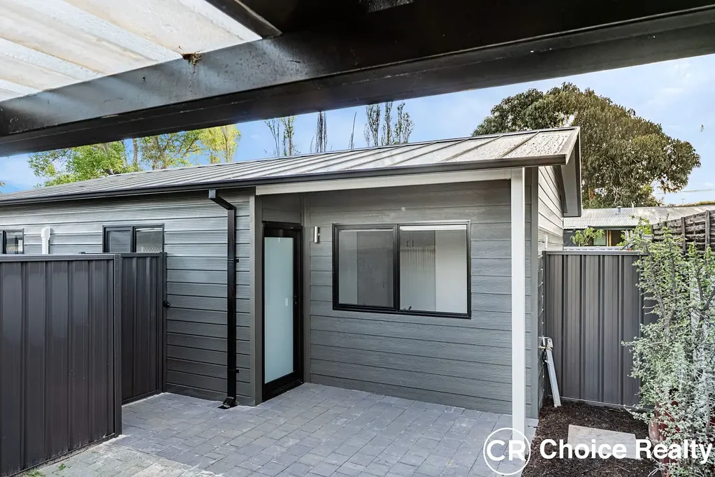 Brand New Granny Flat in heart of Maddington