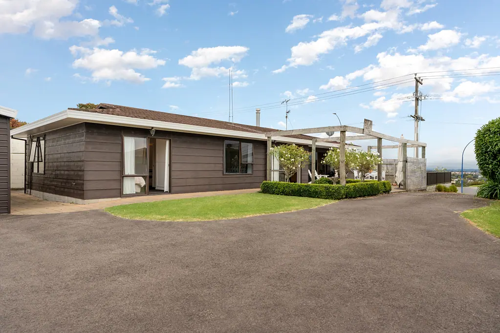 206 Cambridge Road, Bethlehem, Tauranga, Bay of Plenty