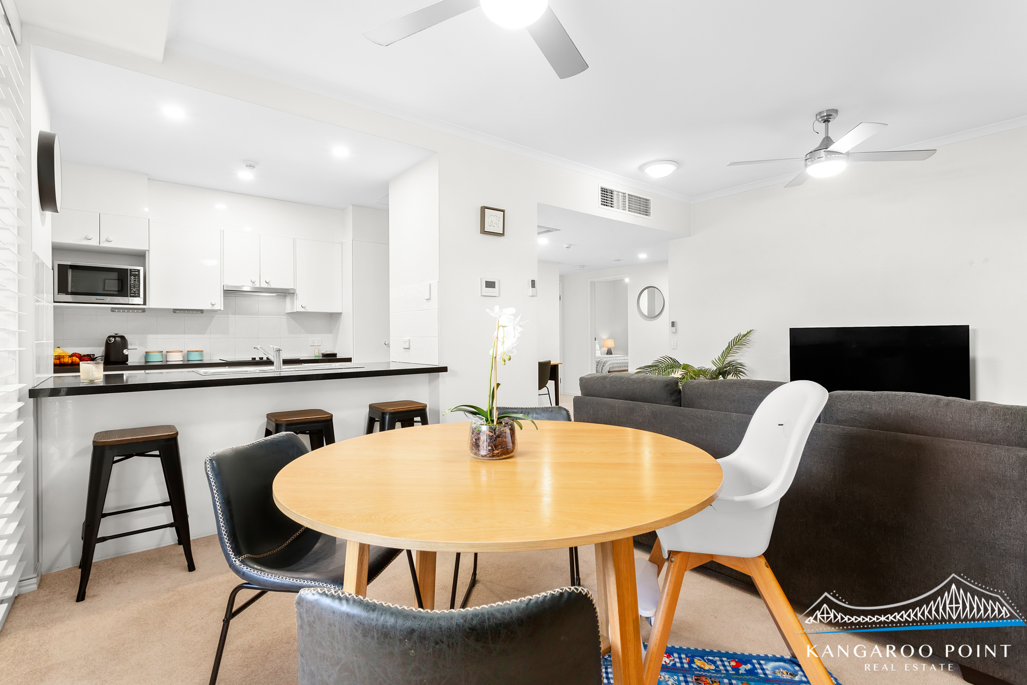 10 GOODWIN ST, KANGAROO POINT QLD 4169, 0 rūma, 0 rūma horoi, Unit