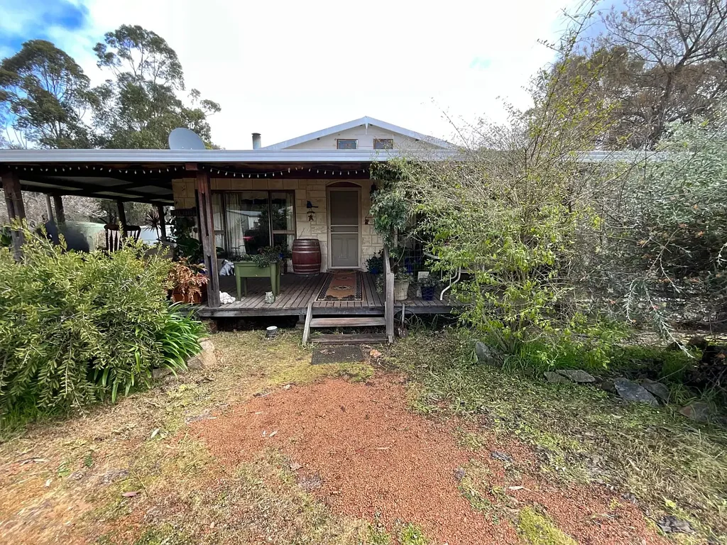 907 CROSSMAN ROAD, Crossman, WA 6390