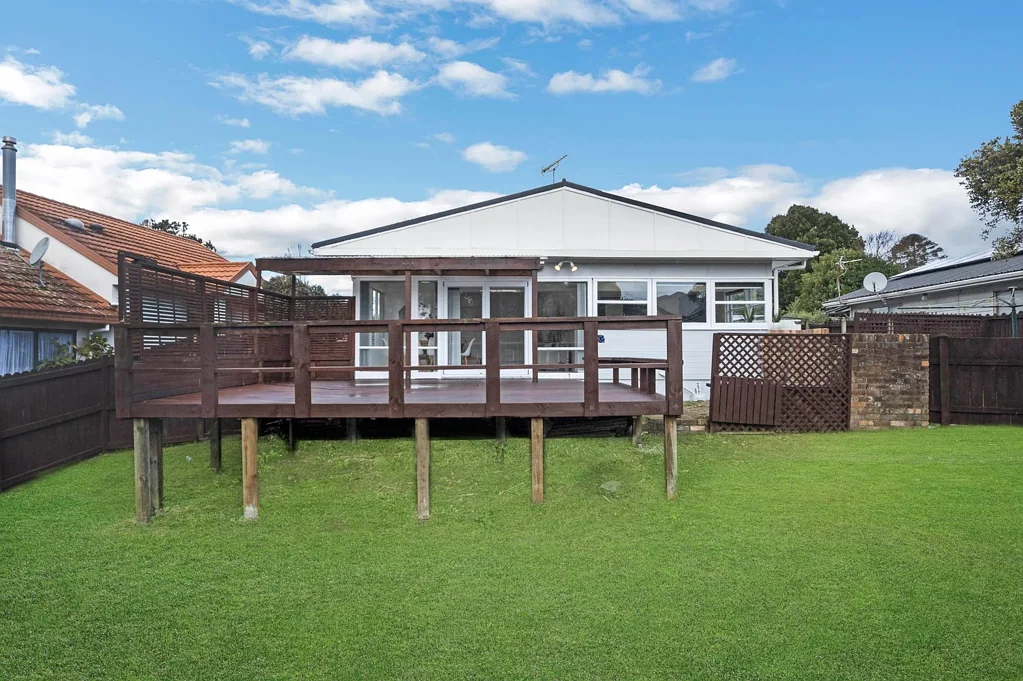 Papatoetoe 3Kwarto Move In & Enjoy – Exquisite Papatoetoe Renovation!