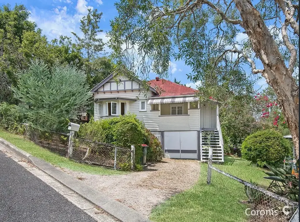 Charming 2 Bedroom Home in the Heart of Newmarket