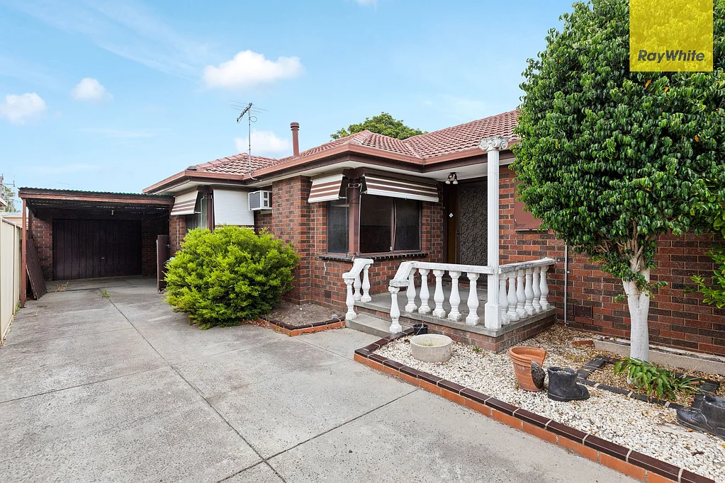 70 Mulhall Drive, St Albans, VIC 3021