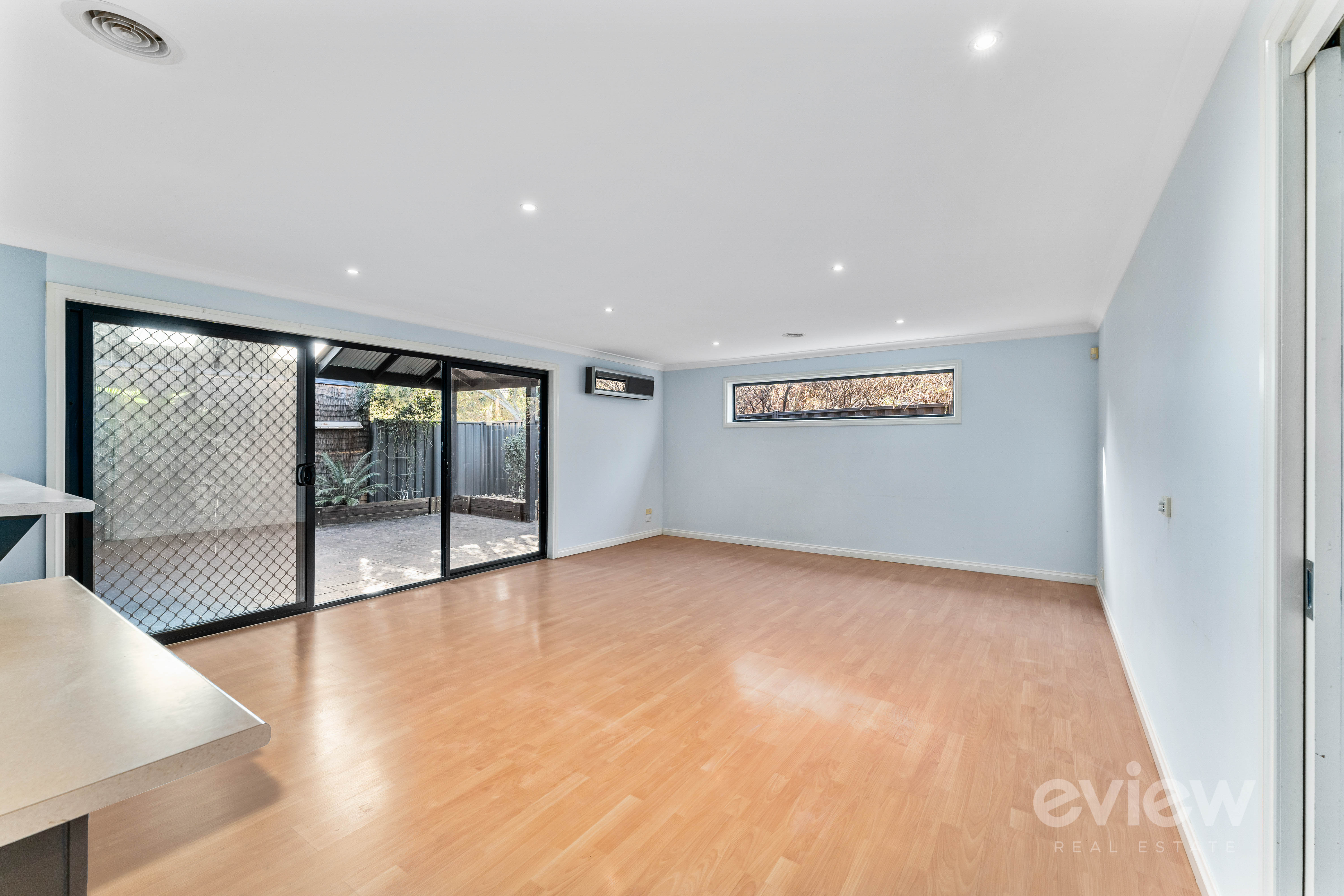 30 CONDAMINE AV, MANOR LAKES VIC 3024, 0部屋, 0バスルーム, House