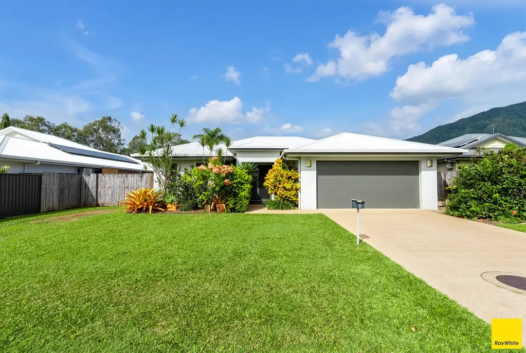 Redlynch 4 Slaapkamer Spacious Family Living in the Heart of Redlynch