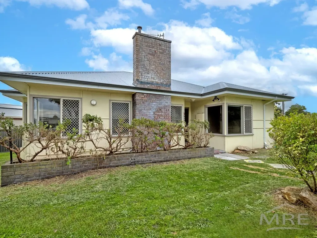 CLOSE TO TOWN WITH PLENTY OF ROOM