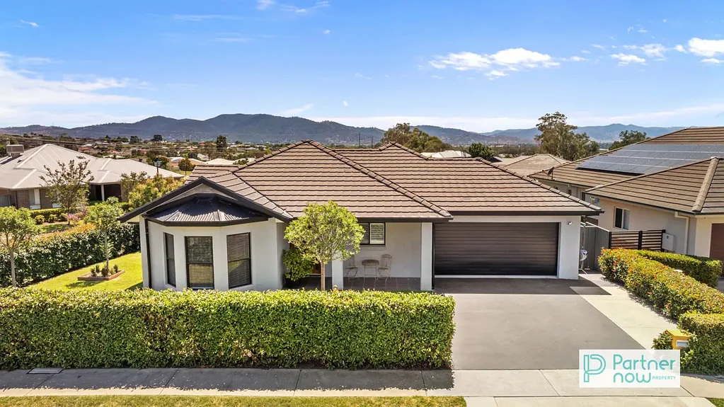 5 Peak Drive, Tamworth, NSW 2340