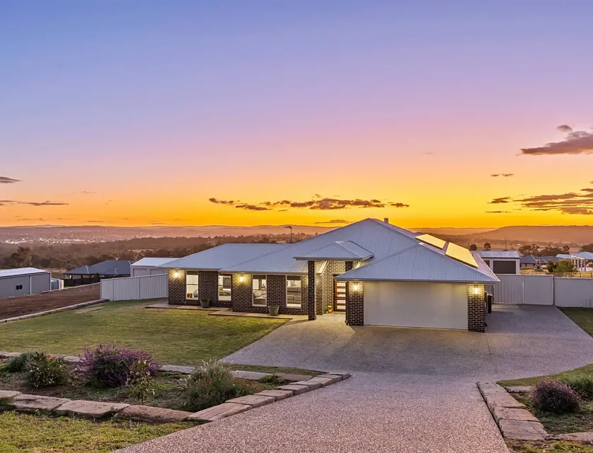 66-68 Mt Tabor Road, Sladevale, Darling Downs, 4 ਕਮਰੇ, 2 ਬਾਥਰੂਮ, House