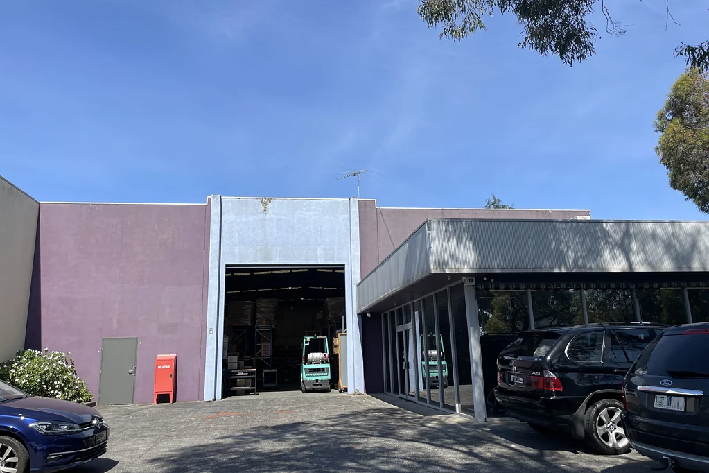 Rowville Strategically Located Industrial Facility with Excellent Access