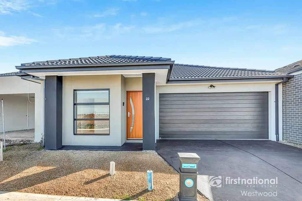 Stylish Family Home in Wattle Park Estate!