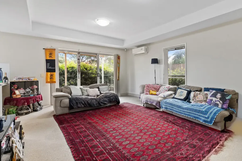 Cleveland 4 Bedroom Stylish Coastal Living in a Rare Boutique Townhouse